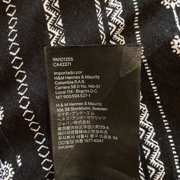 Printed cute H&M Romper - Picture 6 of 8